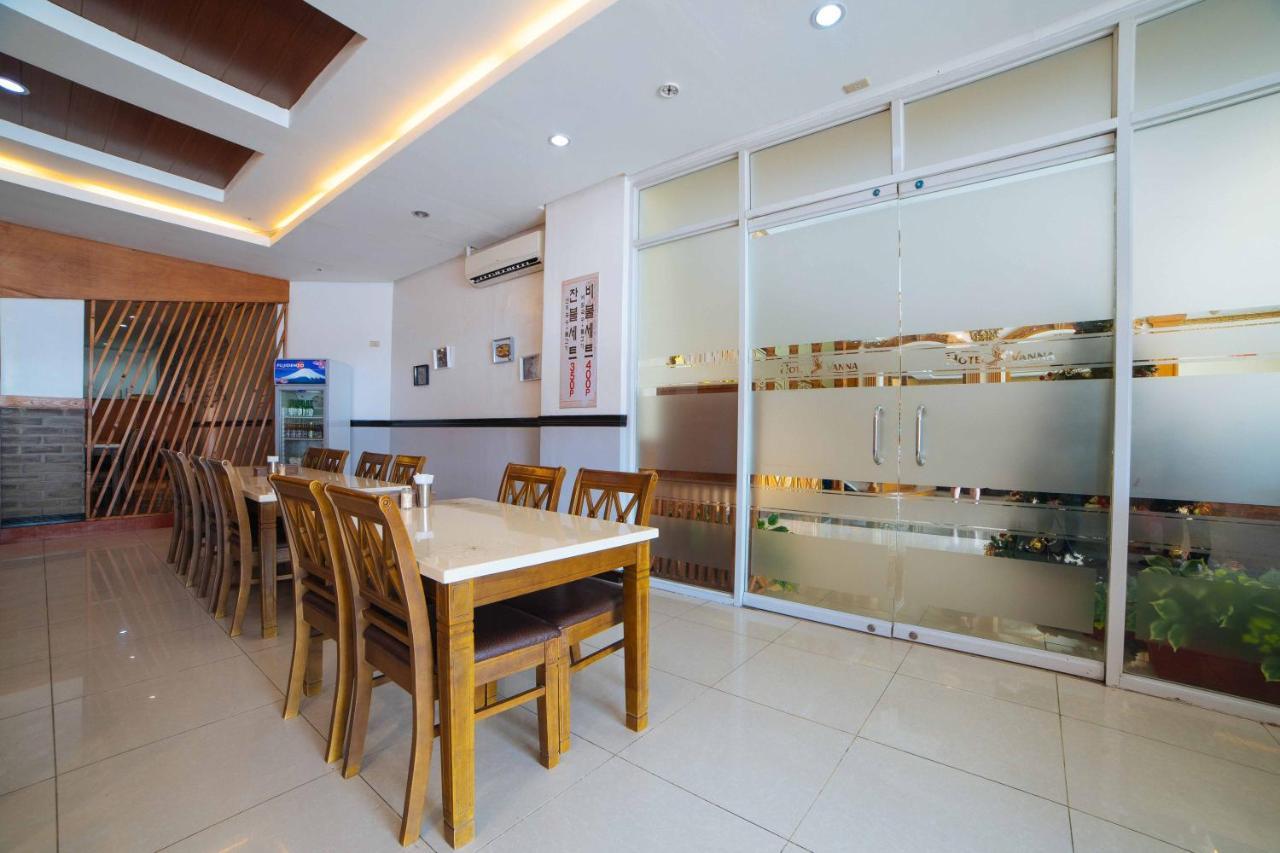Reddoorz Premium @ Korea Town Angeles City Exterior photo
